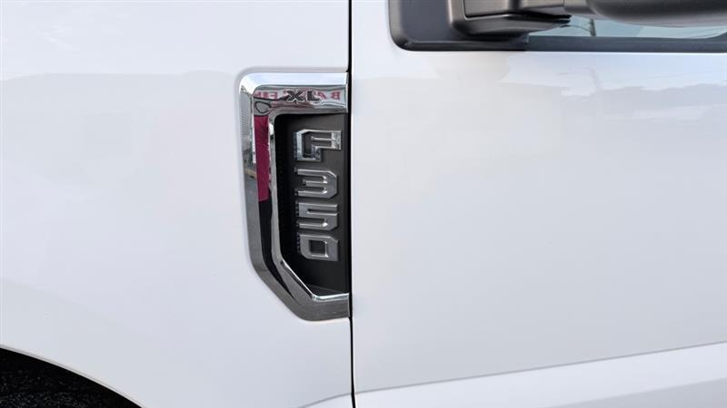 Ford F-350 SD Platinum Crew Cab 4WD 2020