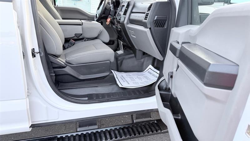 Ford F-350 SD Platinum Crew Cab 4WD 2020