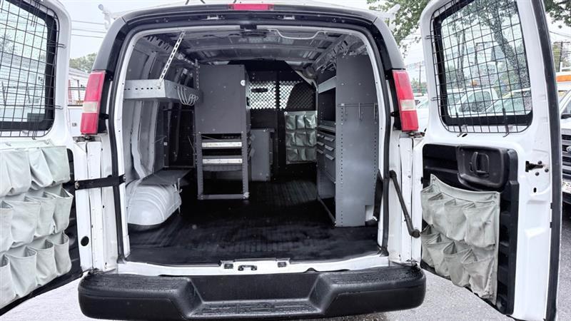 Chevrolet Express 2500 Cargo 2011