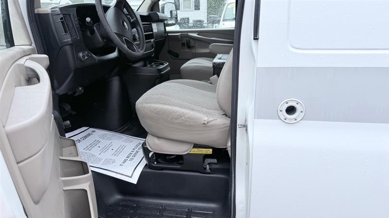 Chevrolet Express 2500 Cargo 2011