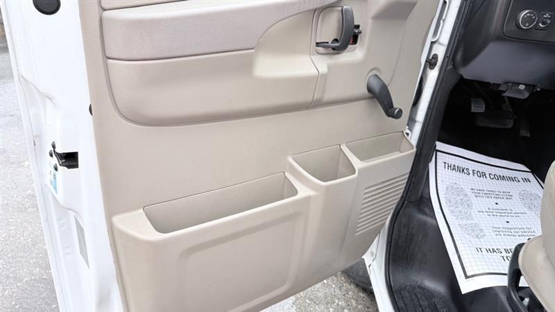 Chevrolet Express 2500 Cargo 2011