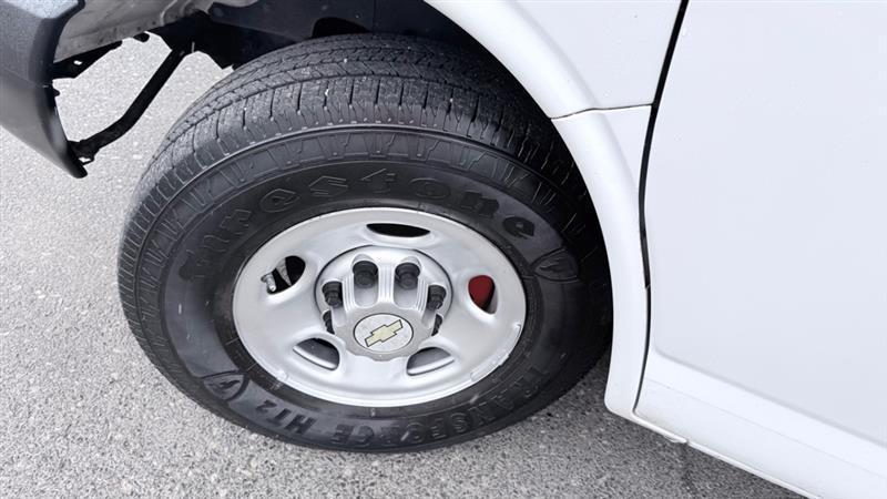 Chevrolet Express 2500 Cargo 2011