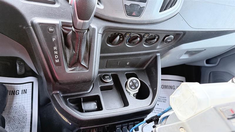 Ford Transit 250 Van Low Roof 60/40 Pass.130-in. WB 2016