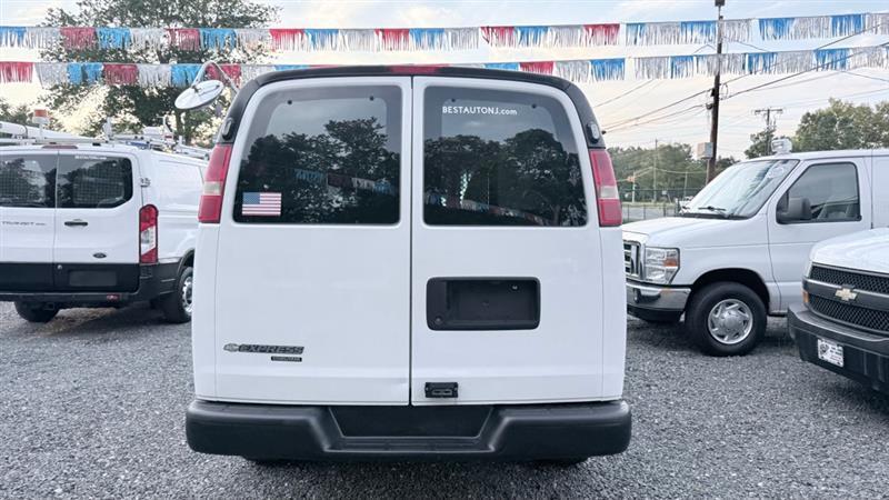 Chevrolet Express 2500 Cargo 2013