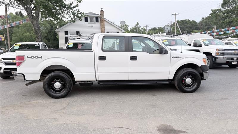 Ford F-150 XL SuperCrew 5.5-ft. Bed 4WD 2013
