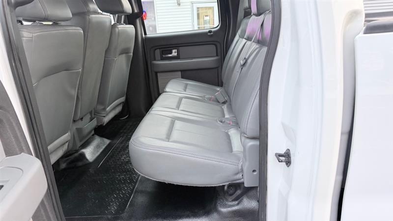 Ford F-150 XL SuperCrew 5.5-ft. Bed 4WD 2013