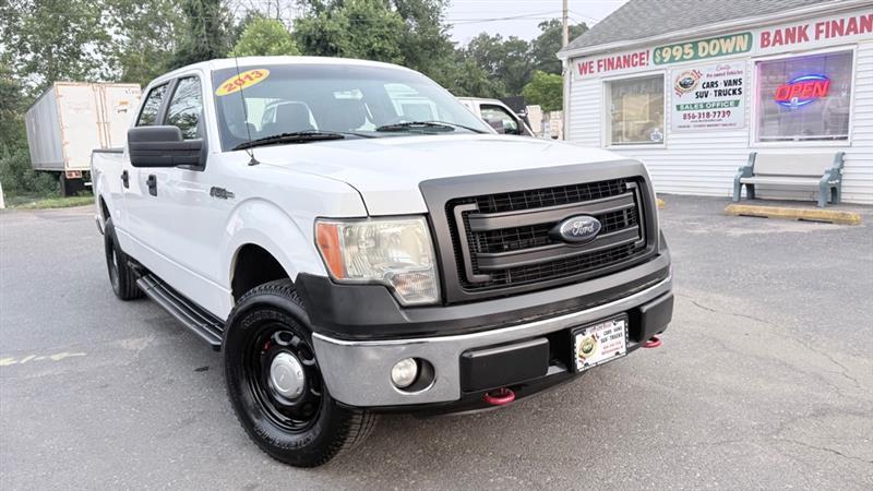 Ford F-150 XL SuperCrew 5.5-ft. Bed 4WD 2013