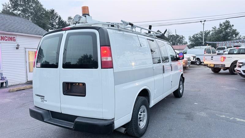 Chevrolet Express 2500 Cargo 2012