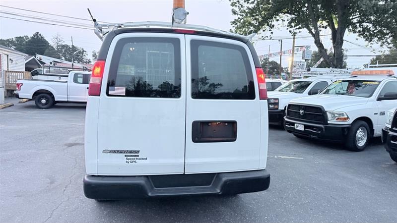 Chevrolet Express 2500 Cargo 2012