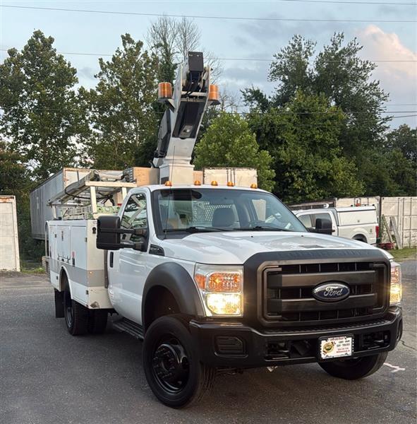 Ford F-450 SD Regular Cab DRW 2WD 2013
