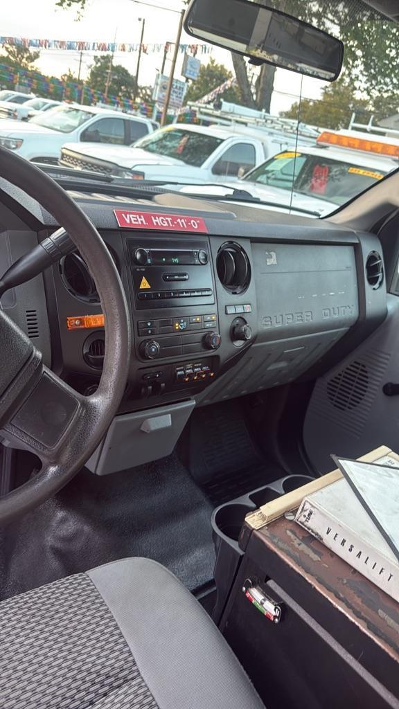 Ford F-450 SD Regular Cab DRW 2WD 2013