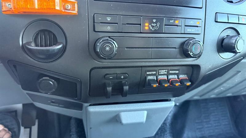Ford F-450 SD Regular Cab DRW 2WD 2013
