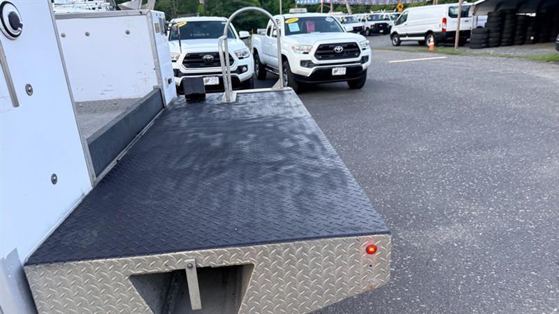 Ford F-450 SD Regular Cab DRW 2WD 2013
