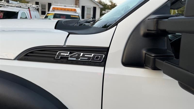Ford F-450 SD Regular Cab DRW 2WD 2013