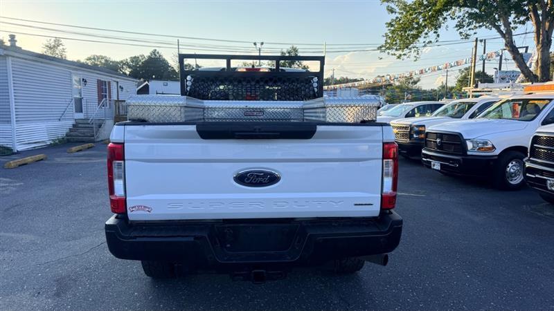 Ford F-250 SD XL SuperCab 4WD 2019
