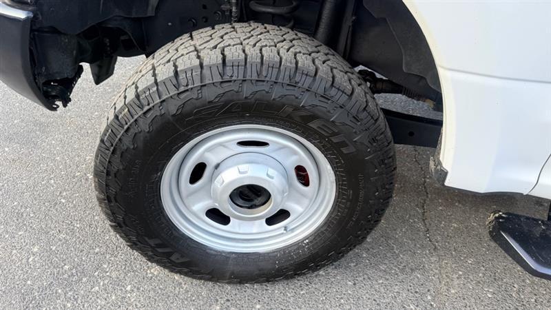 Ford F-250 SD XL SuperCab 4WD 2019