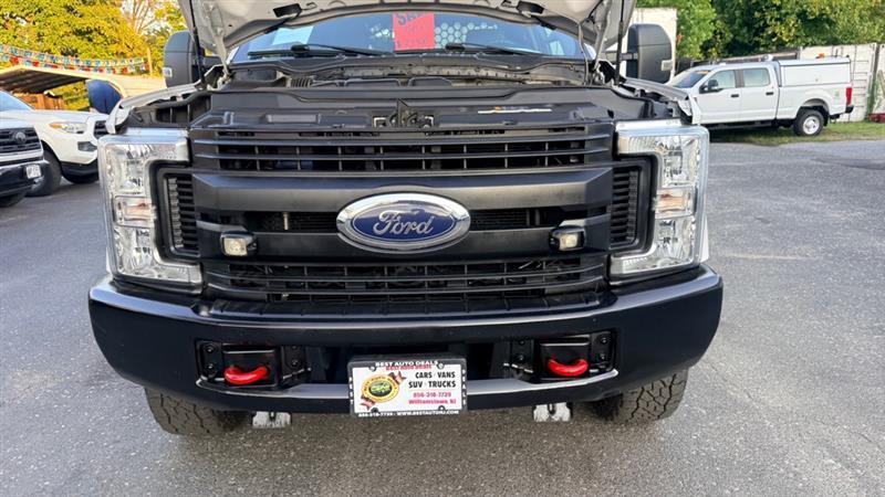 Ford F-250 SD XL SuperCab 4WD 2019