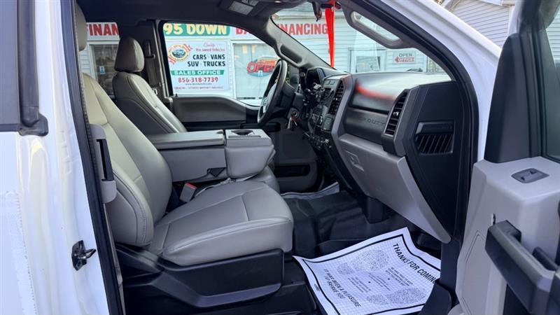 Ford F-250 SD XL SuperCab 4WD 2019