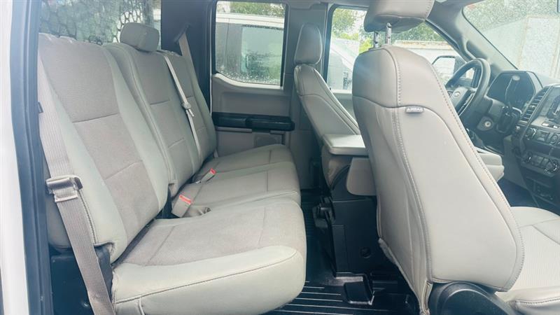 Ford F-250 SD XL SuperCab 4WD 2019