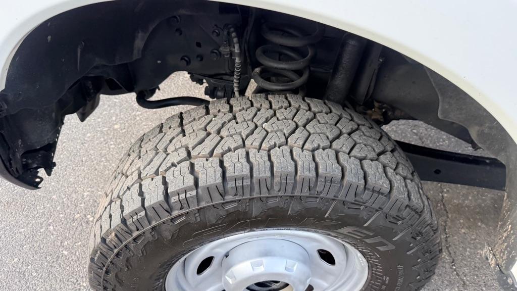 Ford F-250 SD XL 4WD SuperCab 8' Box 2019