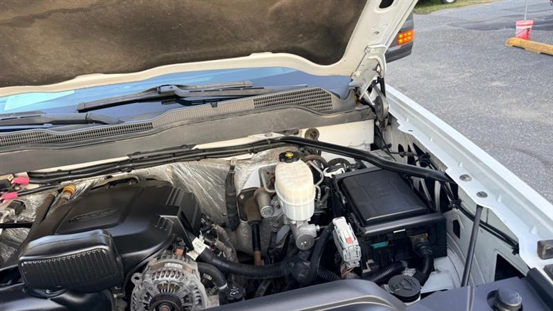 Chevrolet Silverado 3500HD Work Truck Double Cab Long Box 4WD 2018