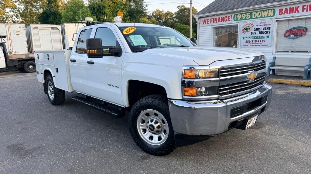 Chevrolet Silverado 3500HD 4WD Double Cab 158.1" Work Truck 2018