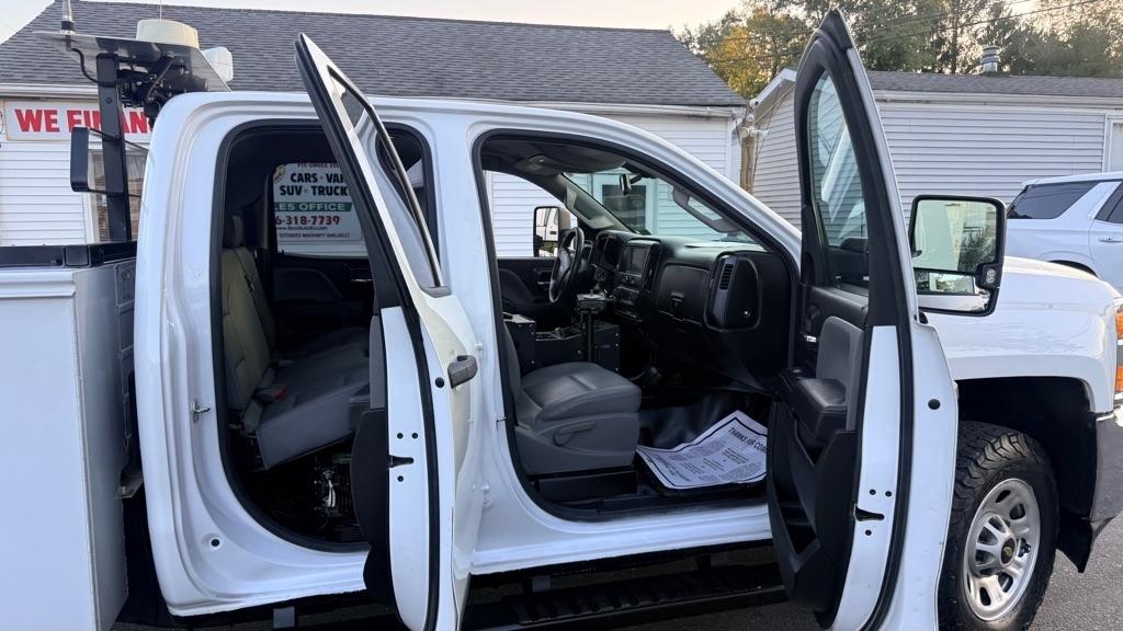 Chevrolet Silverado 3500HD 4WD Double Cab 158.1" Work Truck 2018