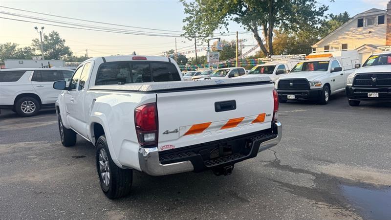 Toyota Tacoma SR5 Access Cab V6 6AT 4WD 2018