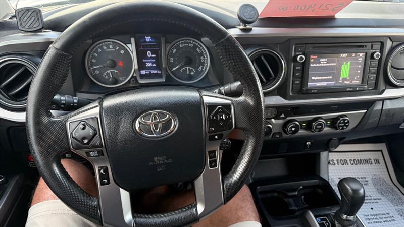Toyota Tacoma SR5 Access Cab V6 6AT 4WD 2018