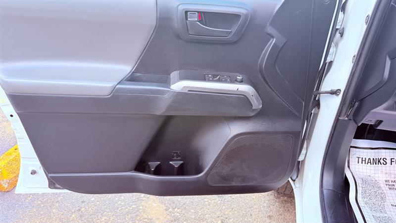 Toyota Tacoma SR5 Access Cab V6 6AT 4WD 2018