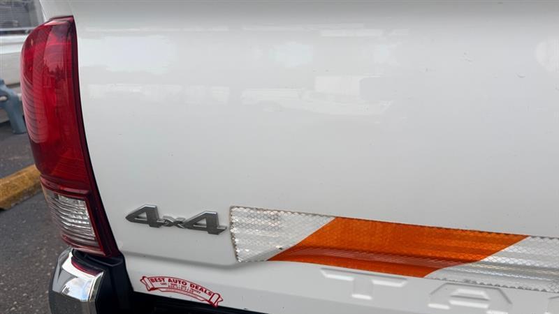 Toyota Tacoma SR5 Access Cab V6 6AT 4WD 2018