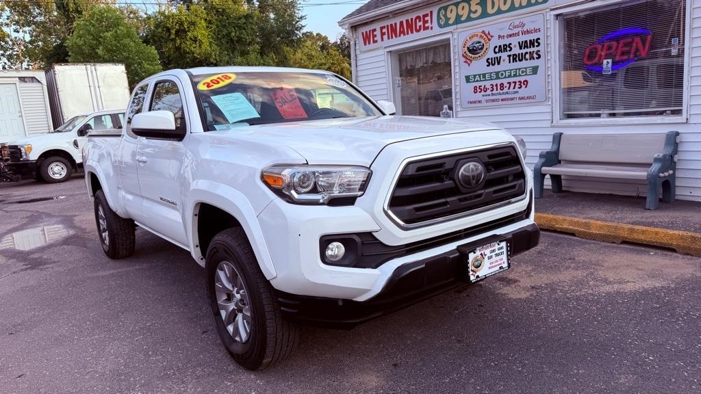 Toyota Tacoma SR5 Access Cab 6' Bed V6 4x4 AT (Natl) 2018
