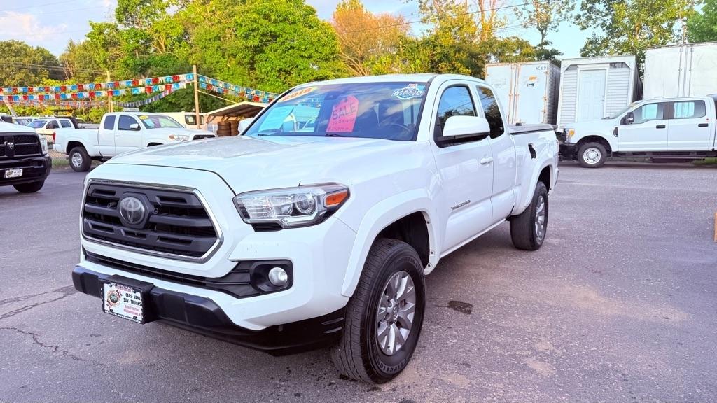 Toyota Tacoma SR5 Access Cab 6' Bed V6 4x4 AT (Natl) 2018