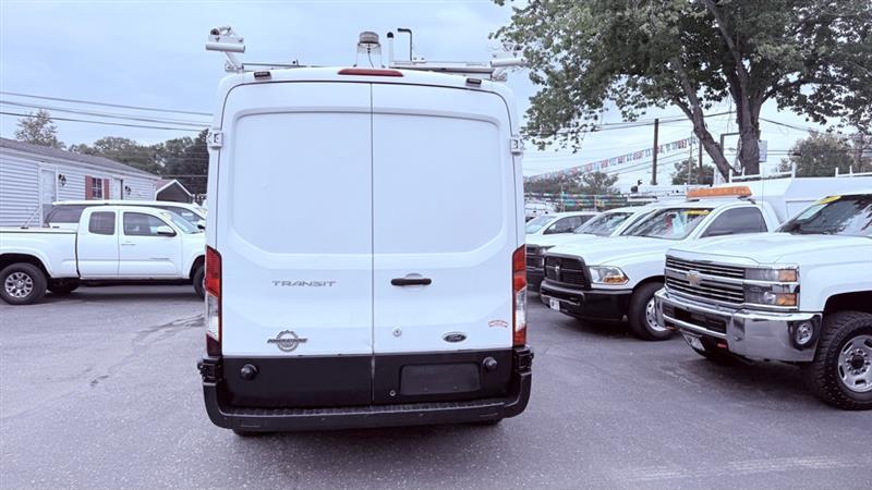 Ford Transit 150 Van Med. Roof w/Sliding Pass. 148-in. WB 2015