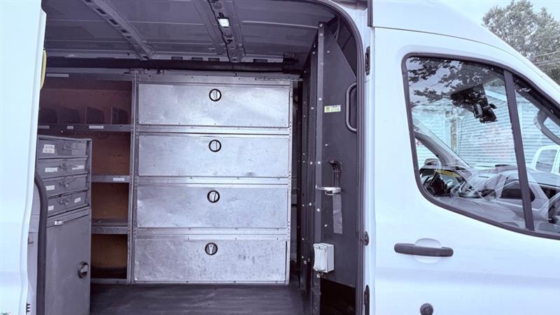 Ford Transit 150 Van Med. Roof w/Sliding Pass. 148-in. WB 2015
