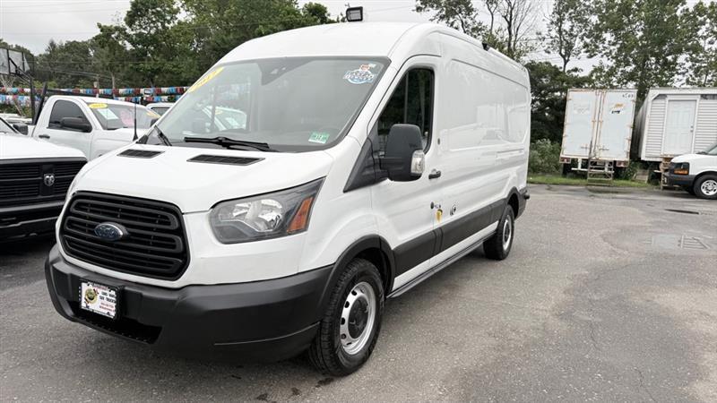 Ford Transit 350 Van Med. Roof w/Sliding Pass. 148-in. WB 2017