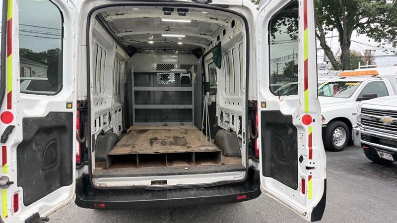 Ford Transit 350 Van Med. Roof w/Sliding Pass. 148-in. WB 2017
