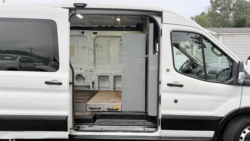 Ford Transit 350 Van Med. Roof w/Sliding Pass. 148-in. WB 2017