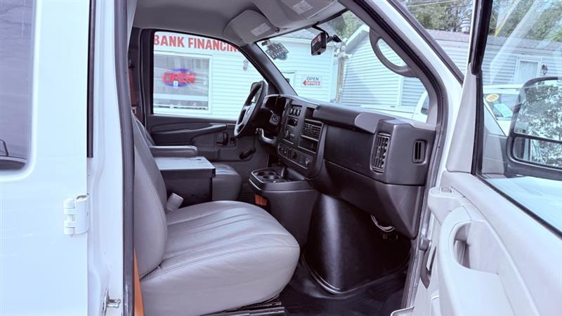 Chevrolet Express 2500 Cargo 2013