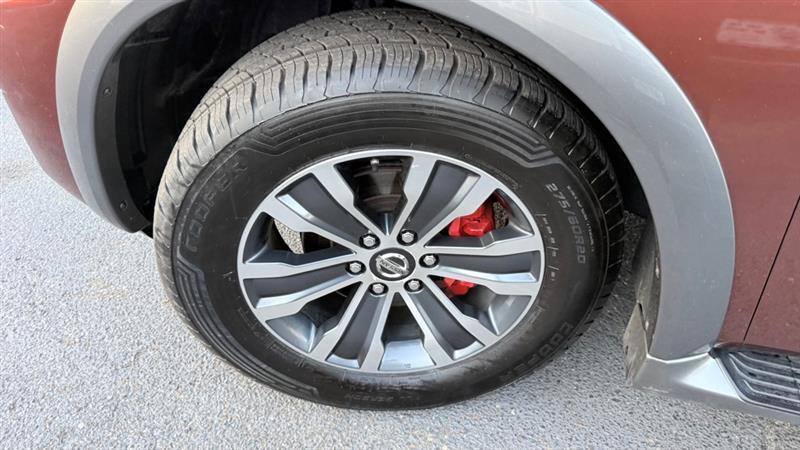 Nissan Armada SV AWD 2017