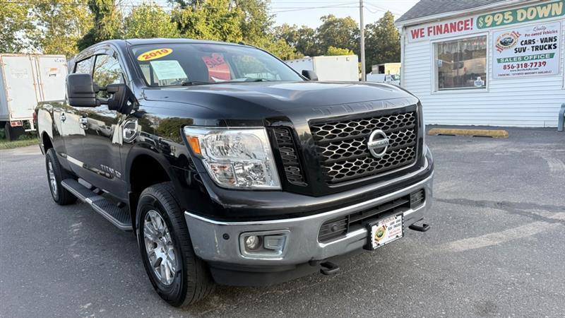 Nissan Titan XD SL Crew Cab 4WD 2019