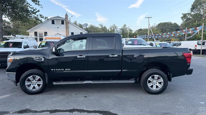 Nissan Titan XD SL Crew Cab 4WD 2019