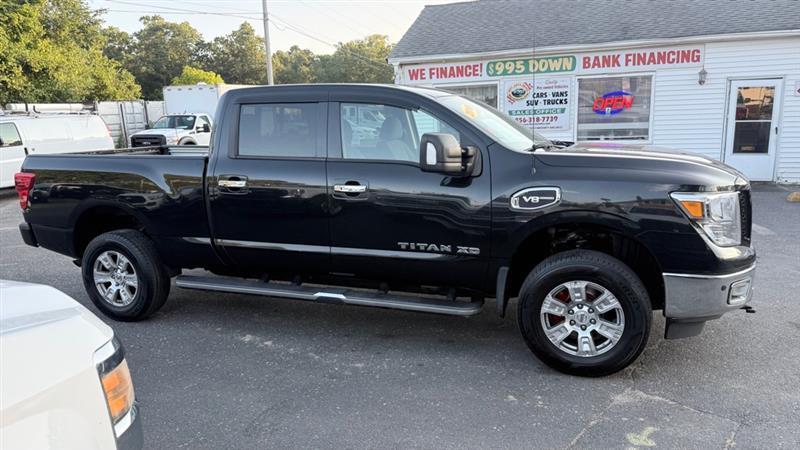 Nissan Titan XD SL Crew Cab 4WD 2019