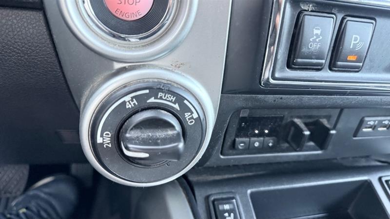 Nissan Titan XD SL Crew Cab 4WD 2019