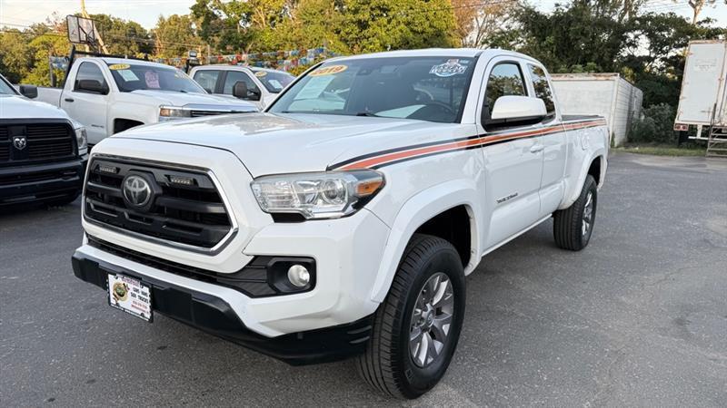 Toyota Tacoma SR5 Access Cab V6 6AT 4WD 2019
