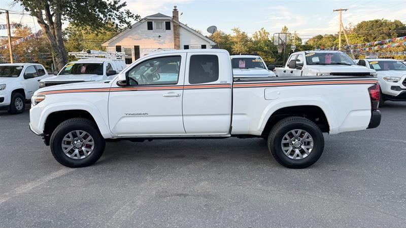 Toyota Tacoma SR5 Access Cab V6 6AT 4WD 2019