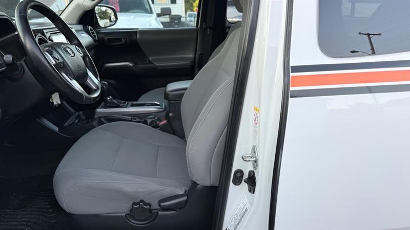 Toyota Tacoma SR5 Access Cab V6 6AT 4WD 2019