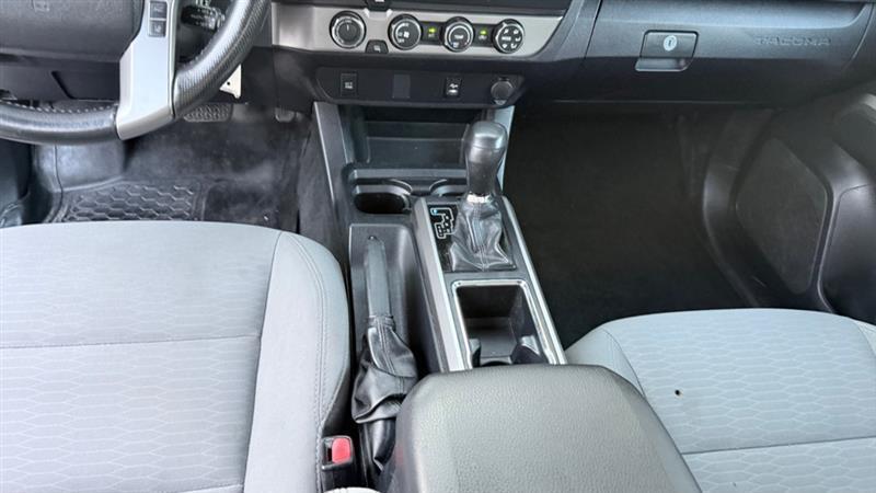 Toyota Tacoma SR5 Access Cab V6 6AT 4WD 2019