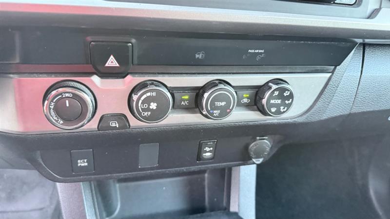 Toyota Tacoma SR5 Access Cab V6 6AT 4WD 2019