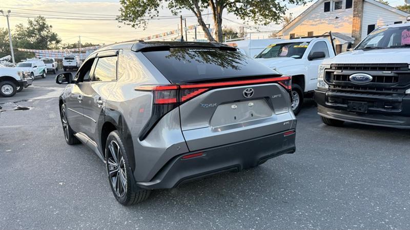 Toyota BZ4X XLE AWD 2023